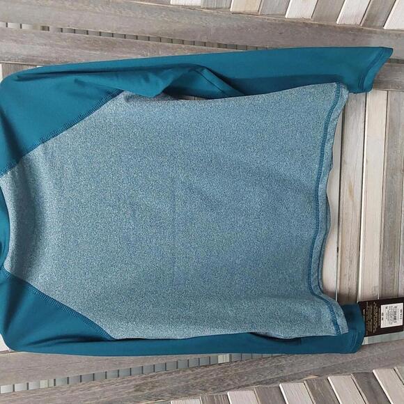 Boys' Wave Long Sleeve Rash Guard Swim Shirt | Art Class | M - Picture 5 of 9